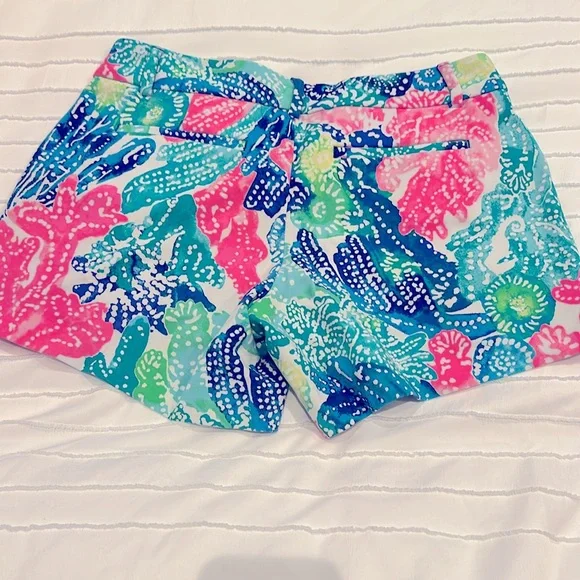 Lilly Pulitzer Callahan Stretch 5in inseam - Picture 4 of 4